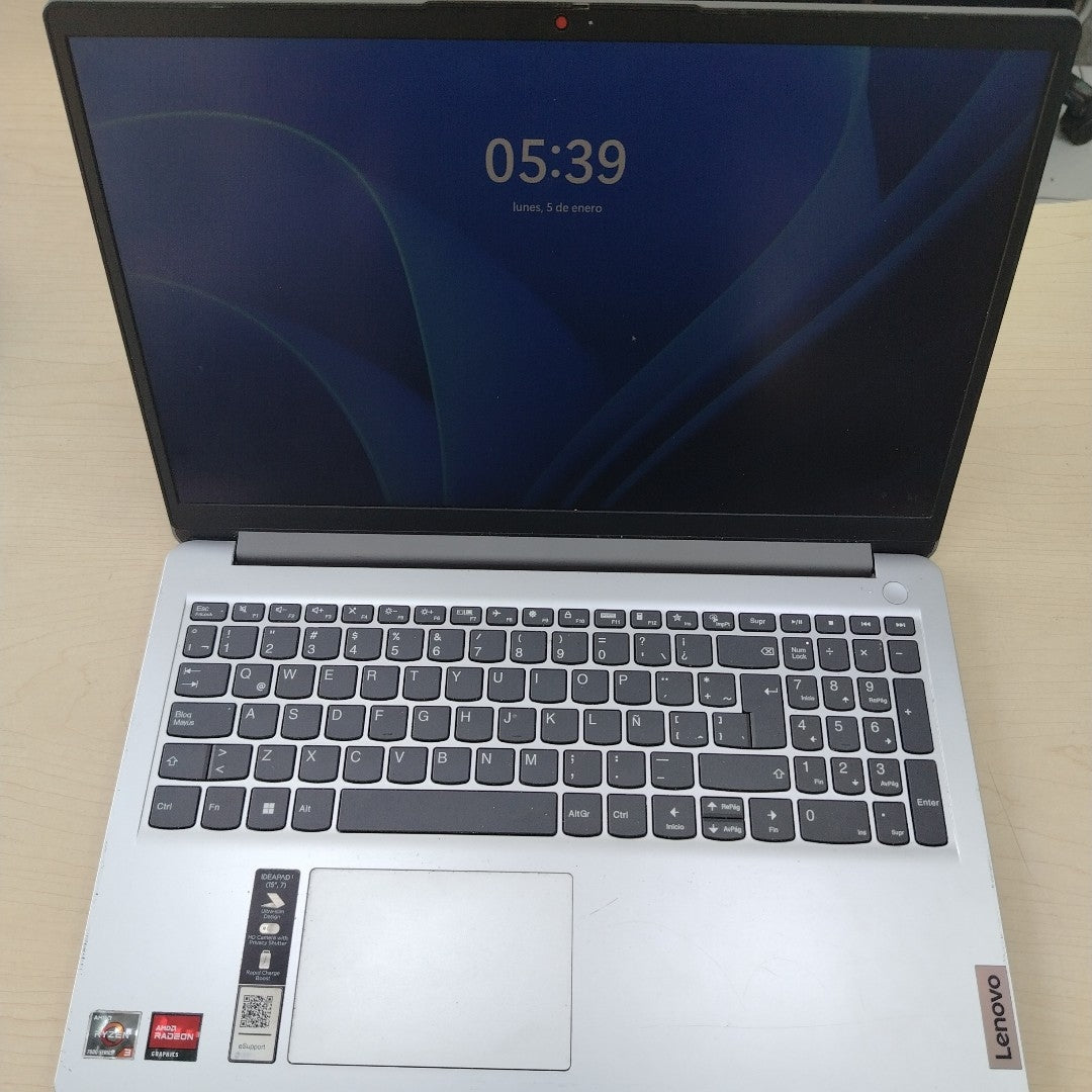 LAPTOP LENOVO IDEAPAD 1 15AMN7 (2023) 256 GB SSD 8 GB RAM