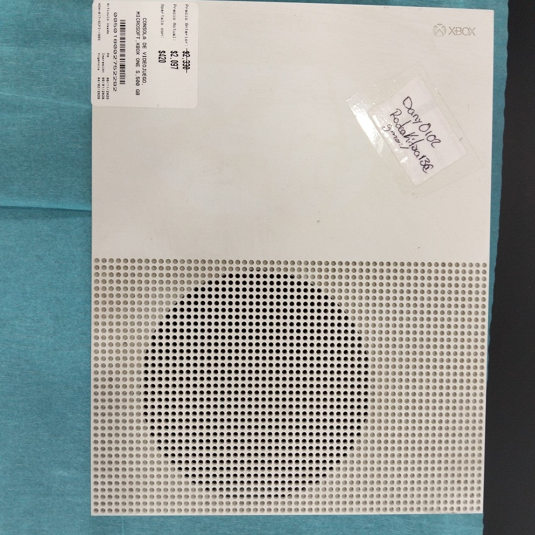 CONSOLA DE VIDEOJUEGO MICROSOFT XBOX ONE S 500 GB  (SEMINUEVO)