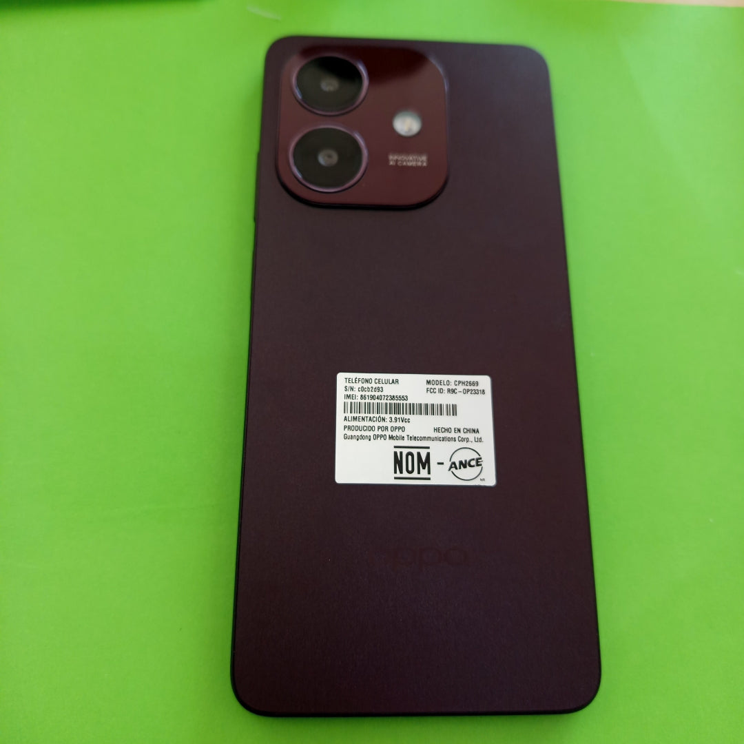 CELULAR OPPO  A40 CPH2669 (2024) 256 GB 4 GB RAM (SEMINUEVO)