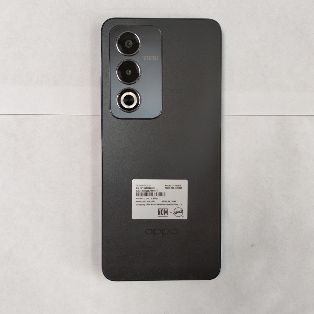 CELULAR OPPO  A80 5G CPH2639 (2024) 256 GB 8 GB RAM (SEMINUEVO)
