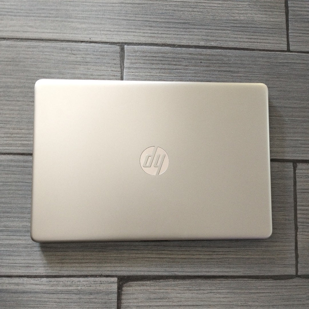 LAPTOP HP 15-EF2518LA (2023) 256 GB SSD 12 GB RAM (SEMINUEVO)