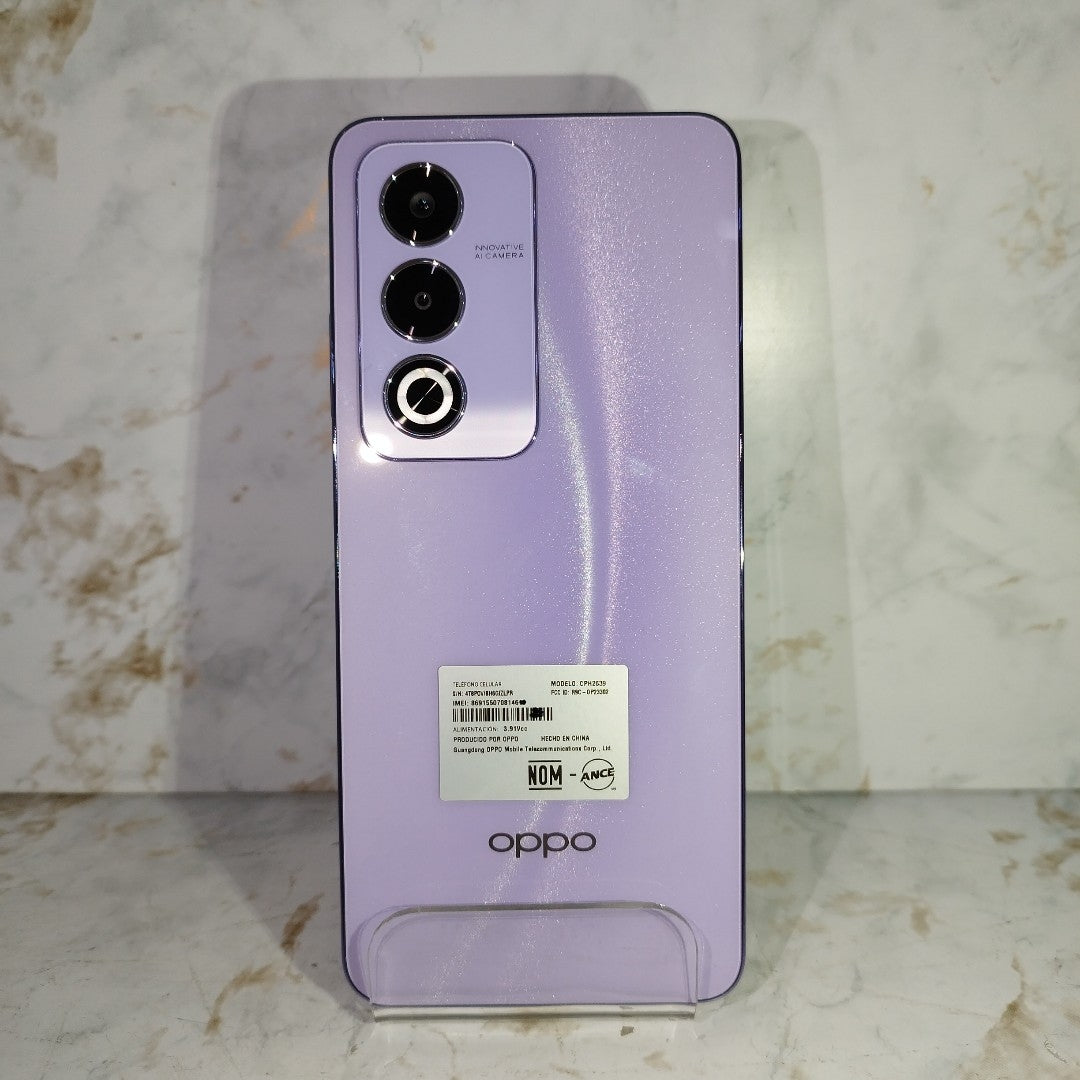CELULAR OPPO  A80 5G CPH2639 (2024) 256 GB 8 GB RAM (SEMINUEVO)