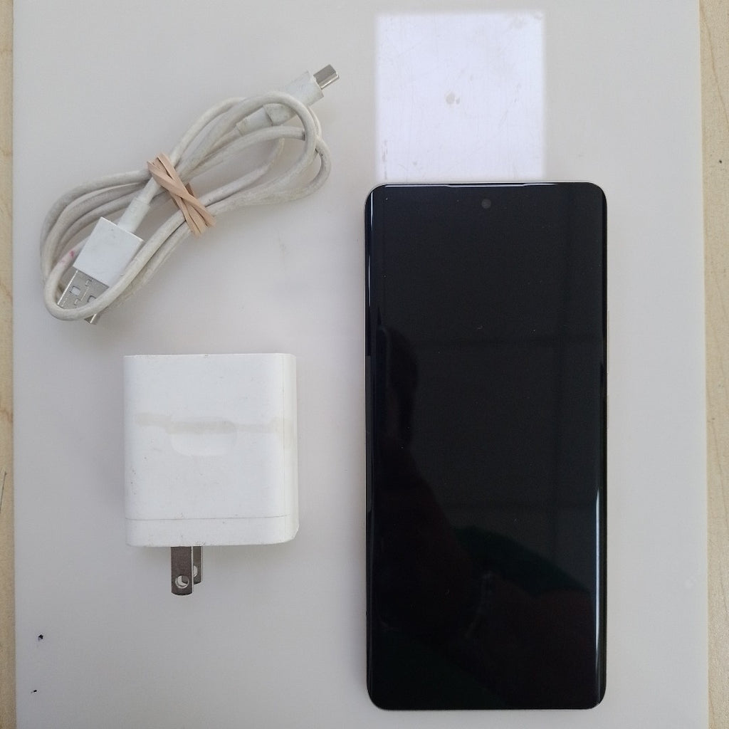 CELULAR REALME 14 PRO 5G RMX5056 (2025) 256 GB 8 GB RAM (SEMINUEVO)