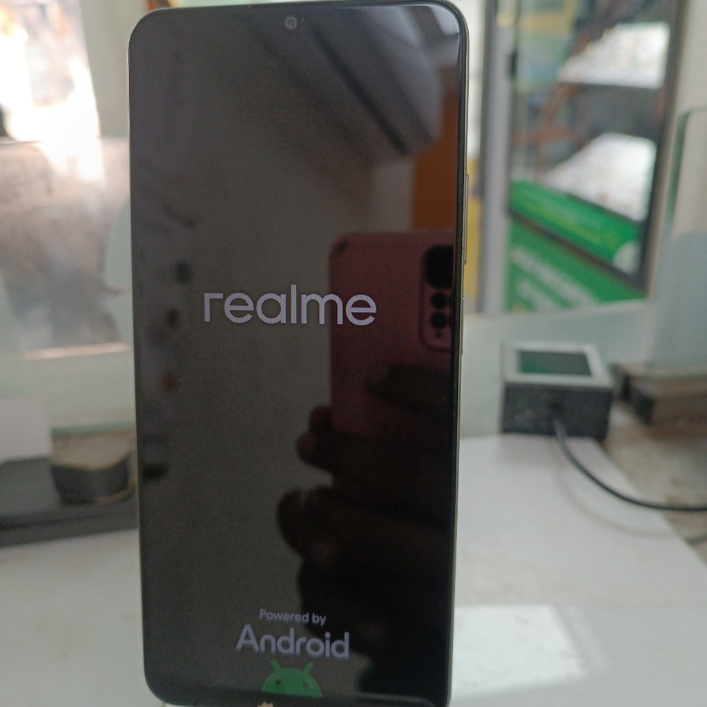 CELULAR REALME C63 RMX3939 (2024) 256 GB 8 GB RAM