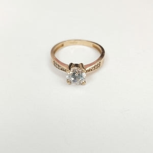 10399ANI25470A072 FRD27 SOLITARIOS ORO 10K 2.3GRS (NUEVO)