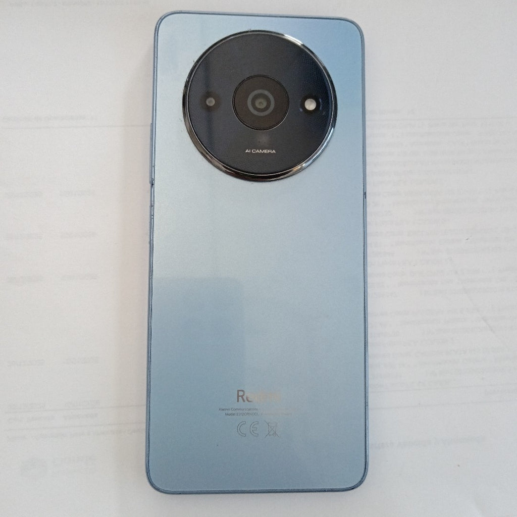 CELULAR XIAOMI REDMI A3 2312CRNCCL (2024) 64 GB 3 GB RAM (SEMINUEVO)