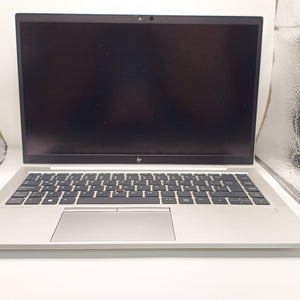 LAPTOP HP ELITEBOOK 840 G8 (2023) 256 GB SSD 16 GB RAM (SEMINUEVO)