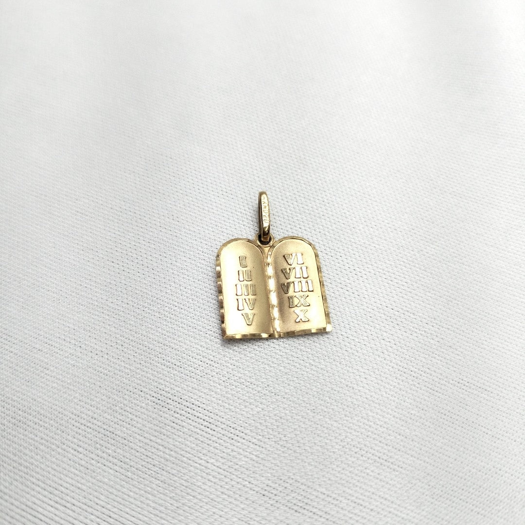 DIJE ORO 14 K 1.7 GRMS (SEMINUEVO)