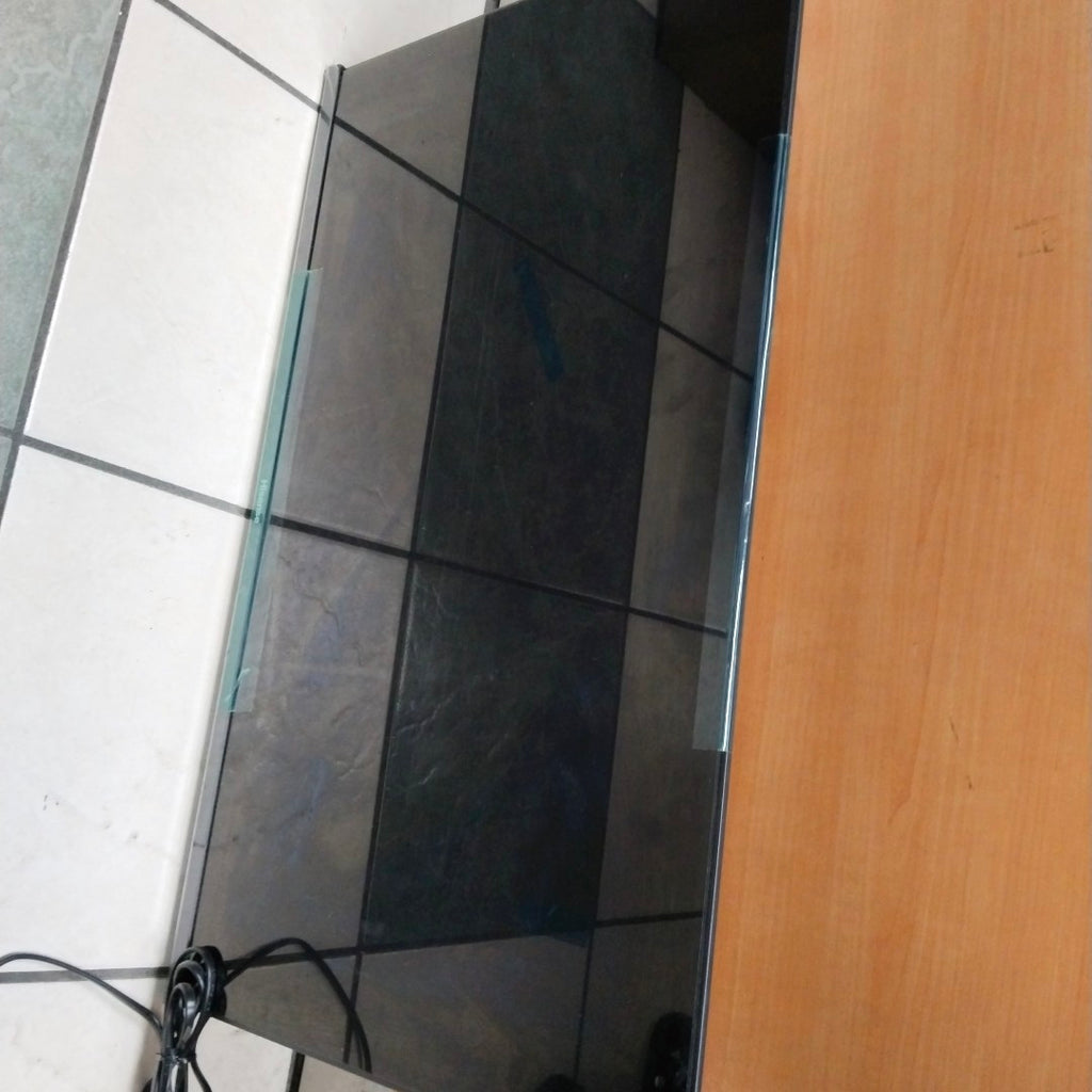 PANTALLA HISENSE 32A4KV (2024) 32" LED HD (SEMINUEVO)