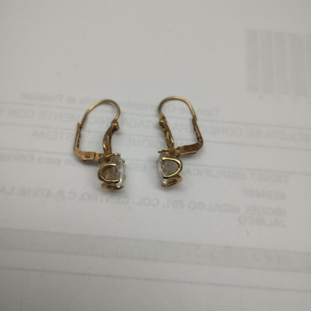 K1 3,00 GRMS 10 K ESPECIFICACIONES COMPLEMENTARIAS ARETES CON CIRCONIA (SEMINUEVO)