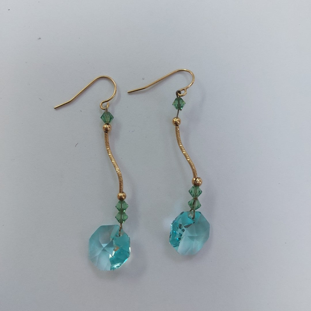 ARETES PAR ORO 14 K 4.3 GRMS (SEMINUEVO)