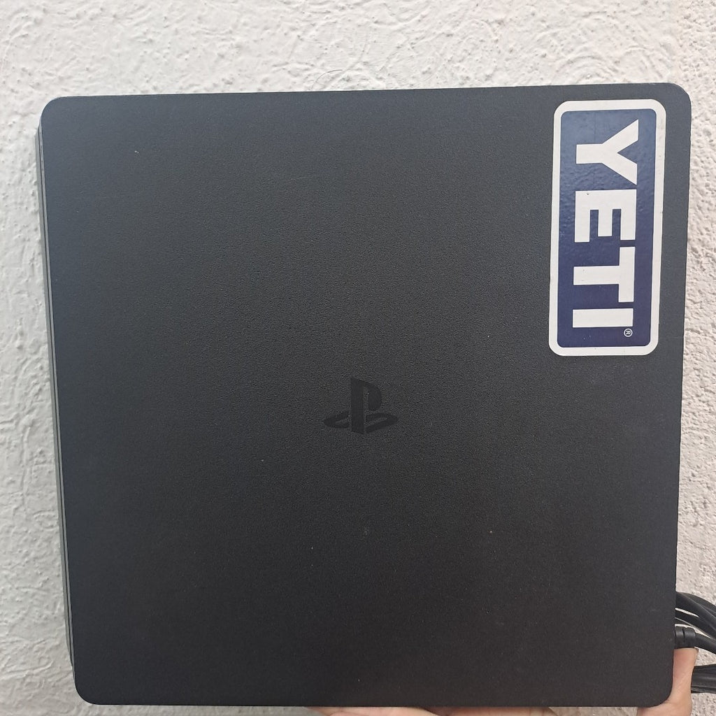 CONSOLA DE VIDEOJUEGO SONY PS4 SLIM 1 TB (SEMINUEVO)