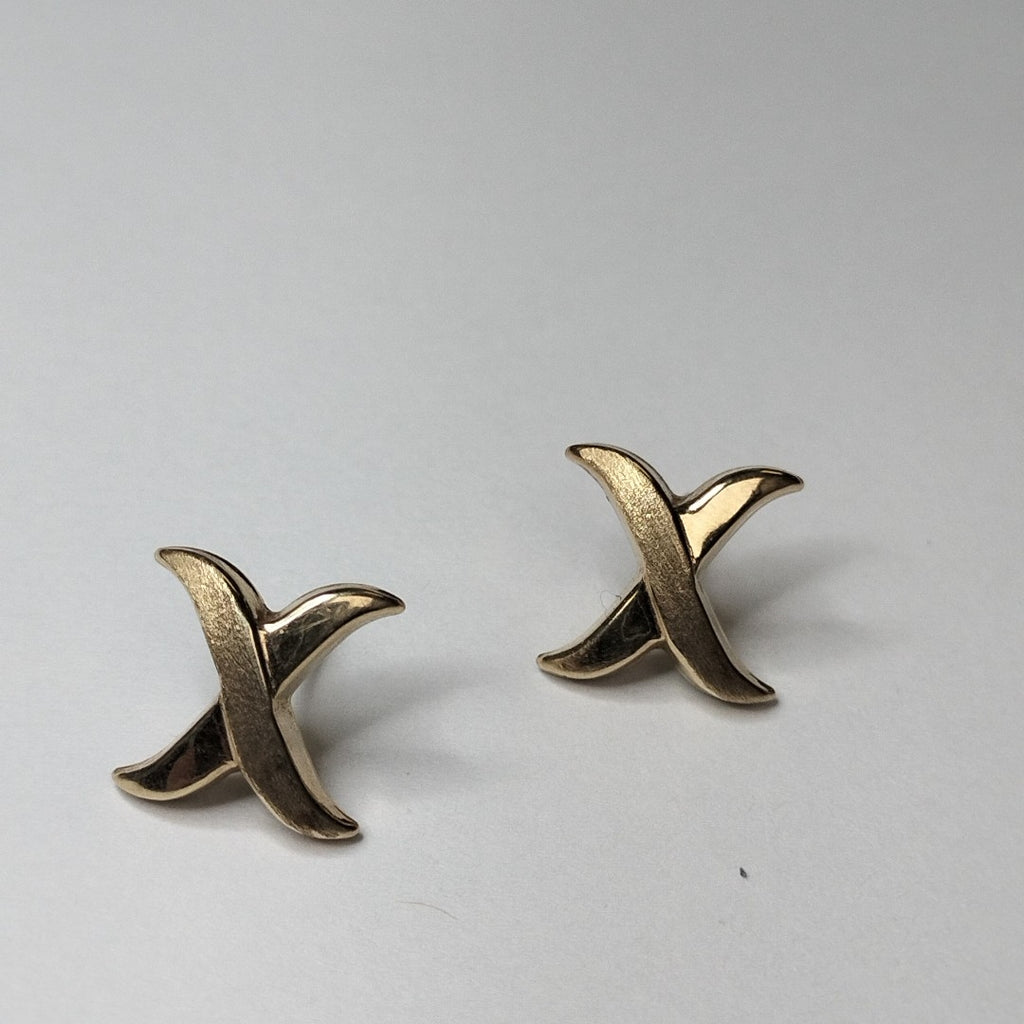 ARETES PAR ORO 14 K 1.5 GRMS (SEMINUEVO)