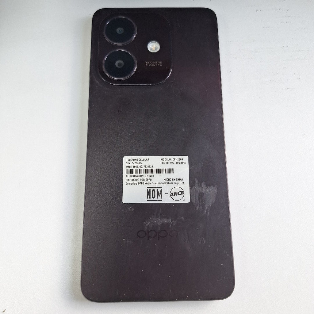 CELULAR OPPO  A40 CPH2669 (2024) 256 GB 4 GB RAM (SEMINUEVO)