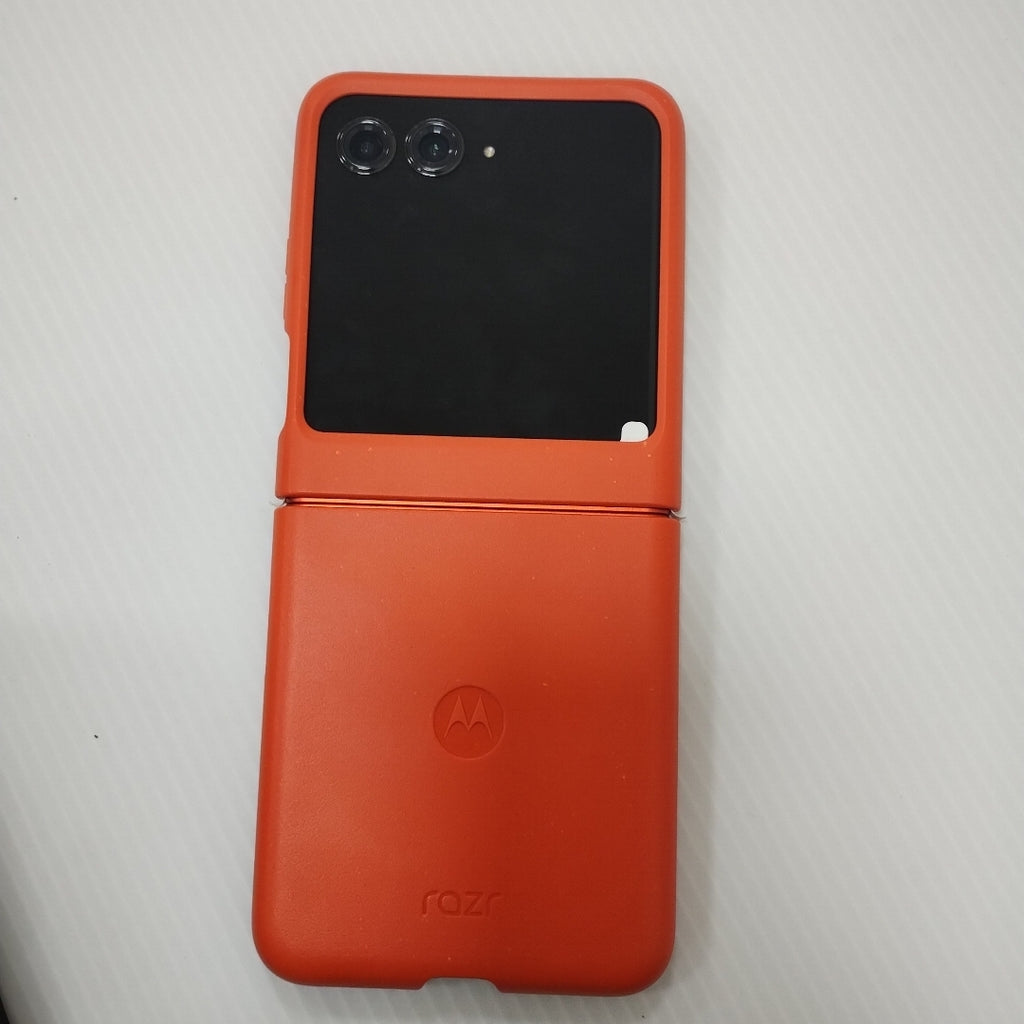 CELULAR MOTOROLA RAZR 50 5G XT2453-1 512 GB 12 GB RAM (SEMINUEVO)