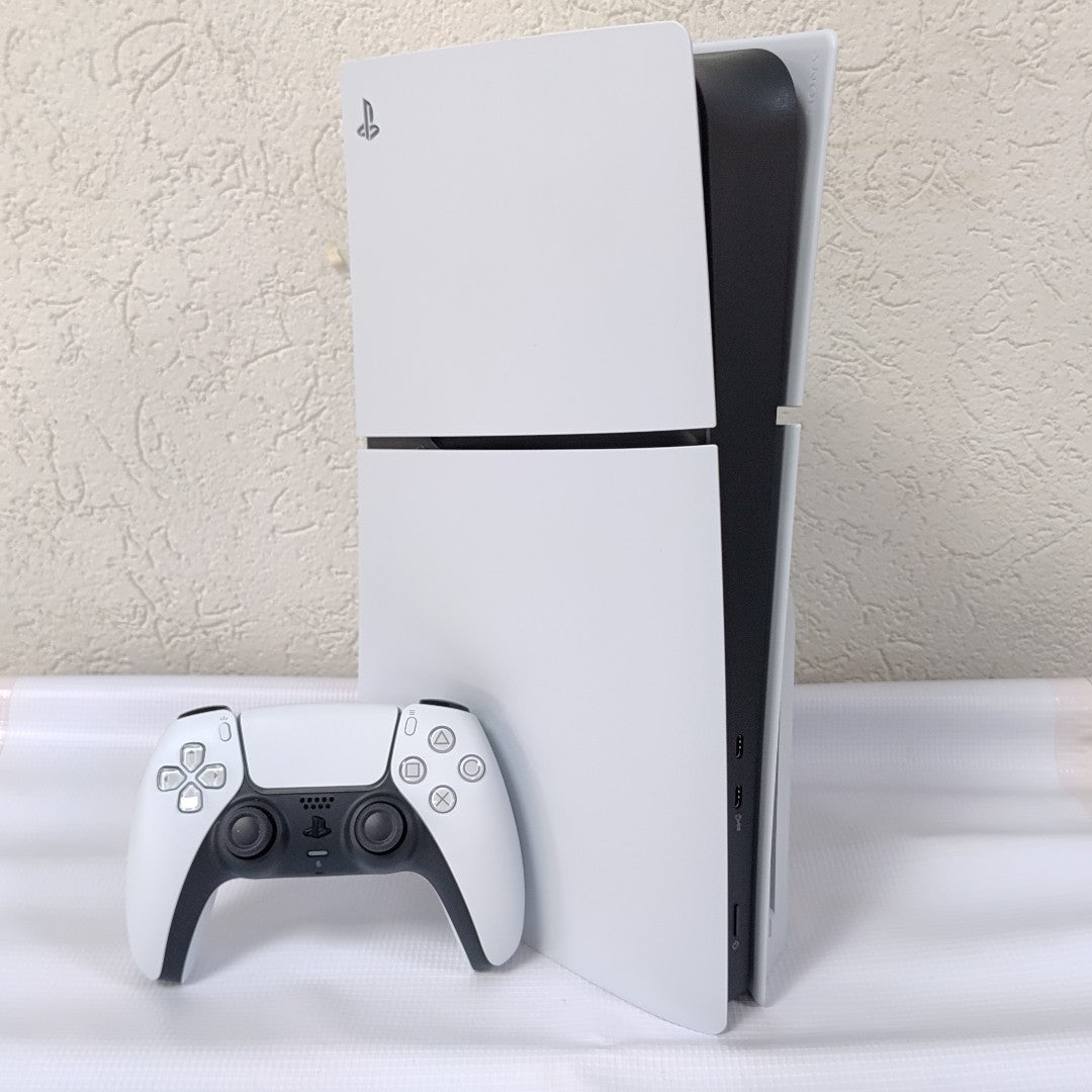 CONSOLA DE VIDEOJUEGO SONY PS5 825 SSD (SEMINUEVO)