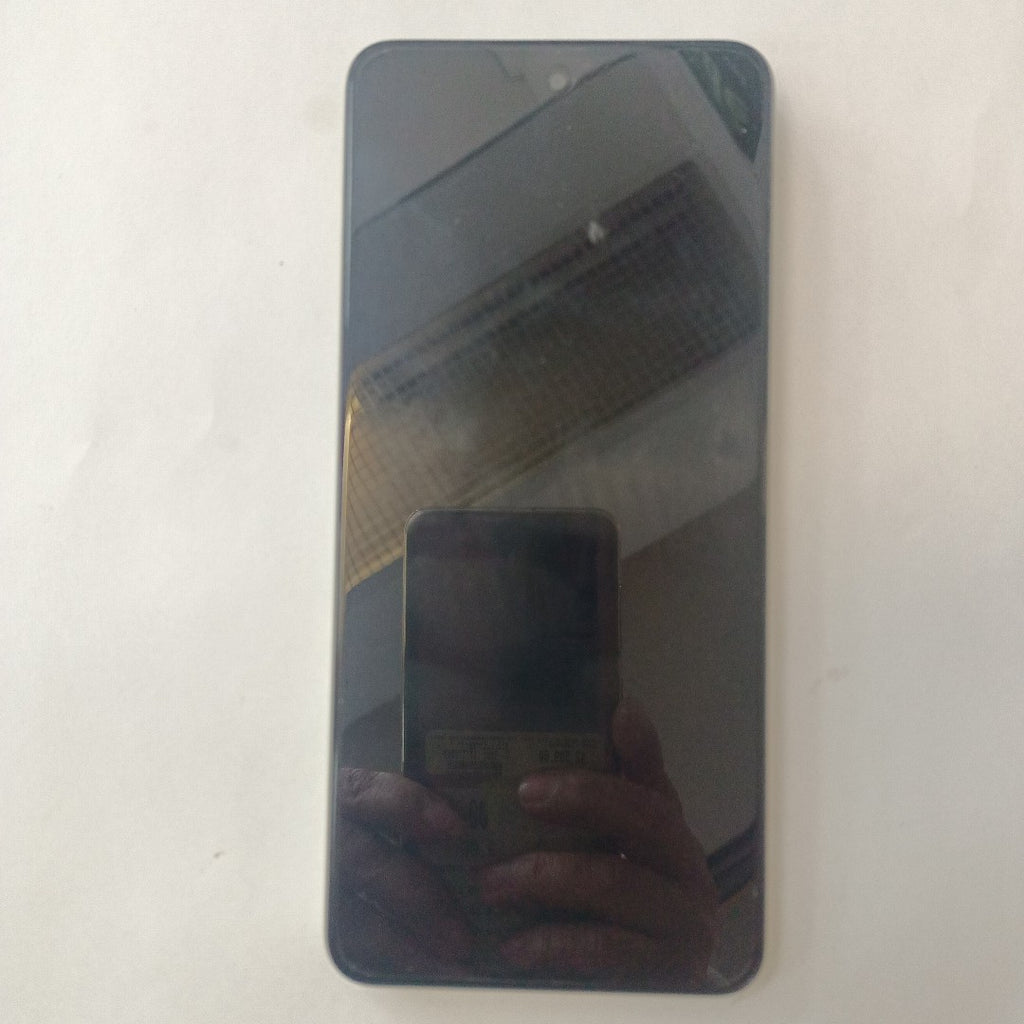 CELULAR REALME C75 RMX3941 (2025) 256 GB 8 GB RAM (SEMINUEVO)