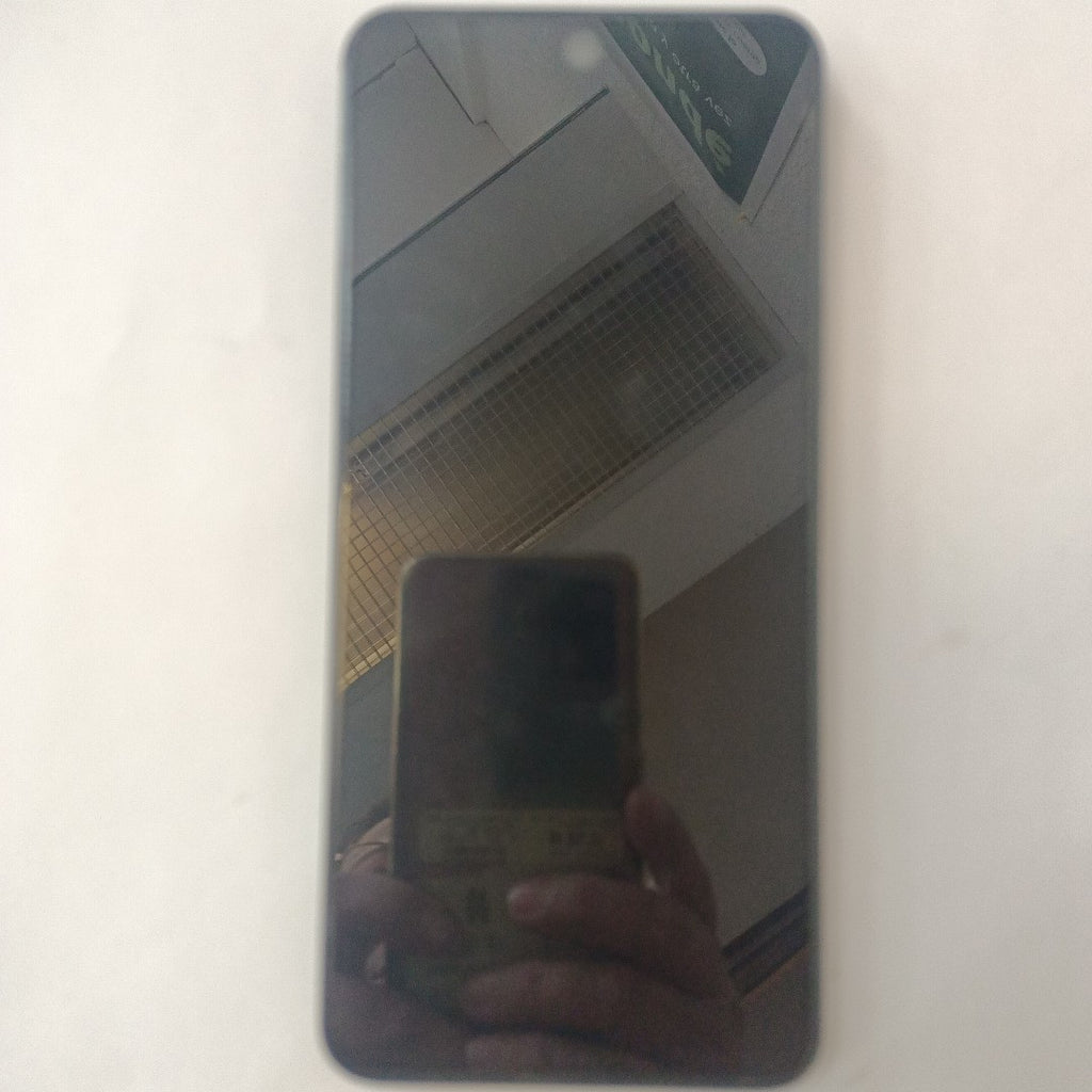 CELULAR VIVO Y28 V2352 256 GB 8 GB RAM (SEMINUEVO)