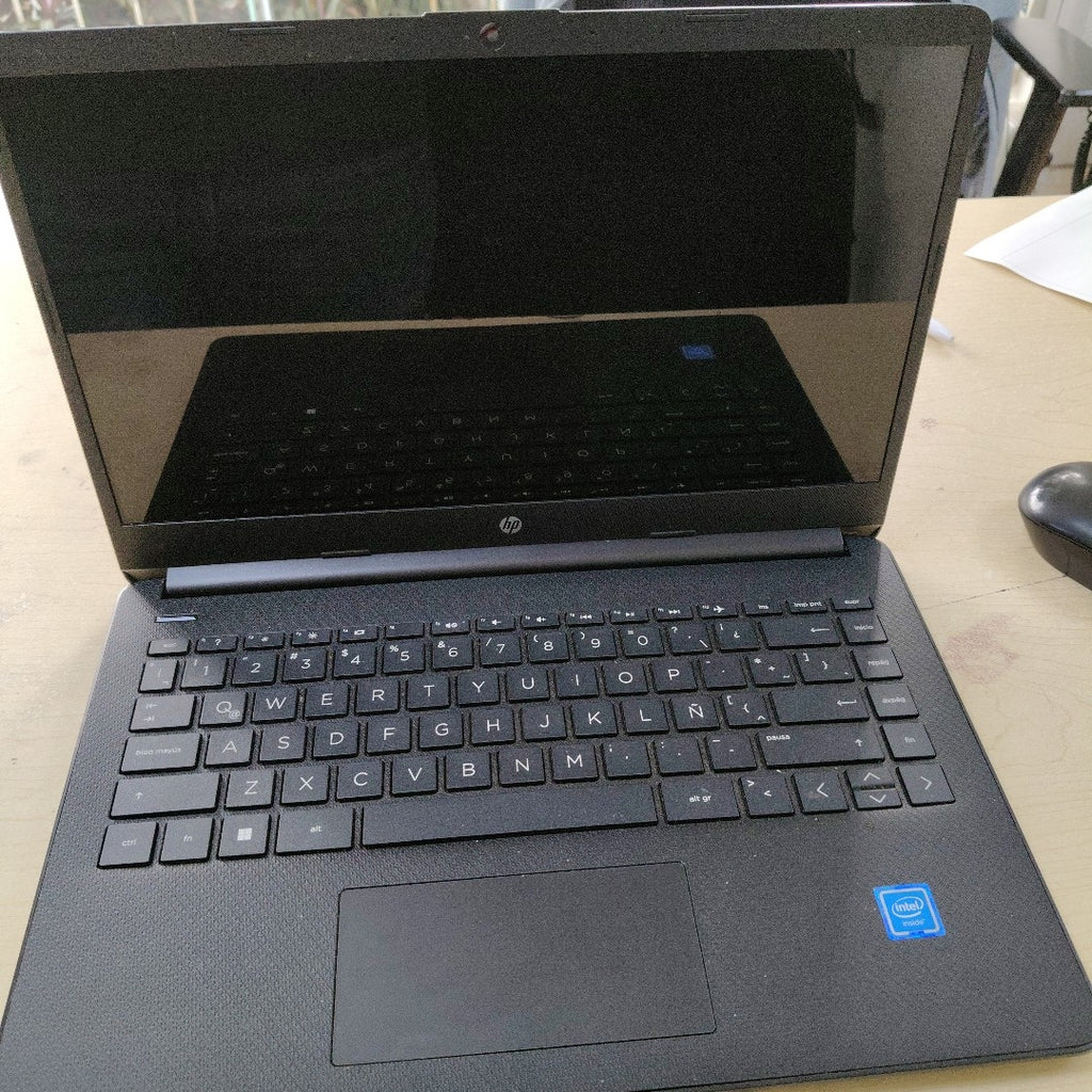 LAPTOP HP 14-DQ0509LA (2023) 128 GB SSD 4 GB RAM (SEMINUEVO)