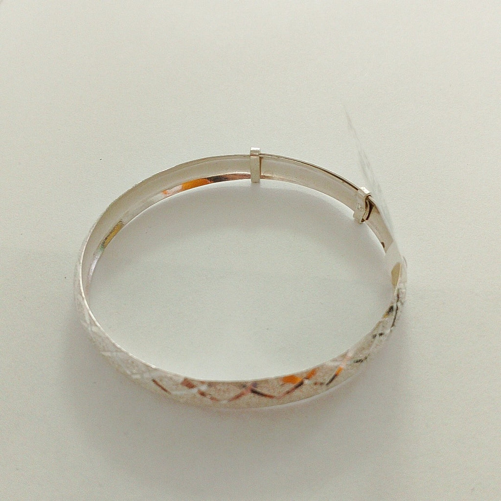 PULSERA RIGIDA PLATA 6.3 GRMS (SEMINUEVO)