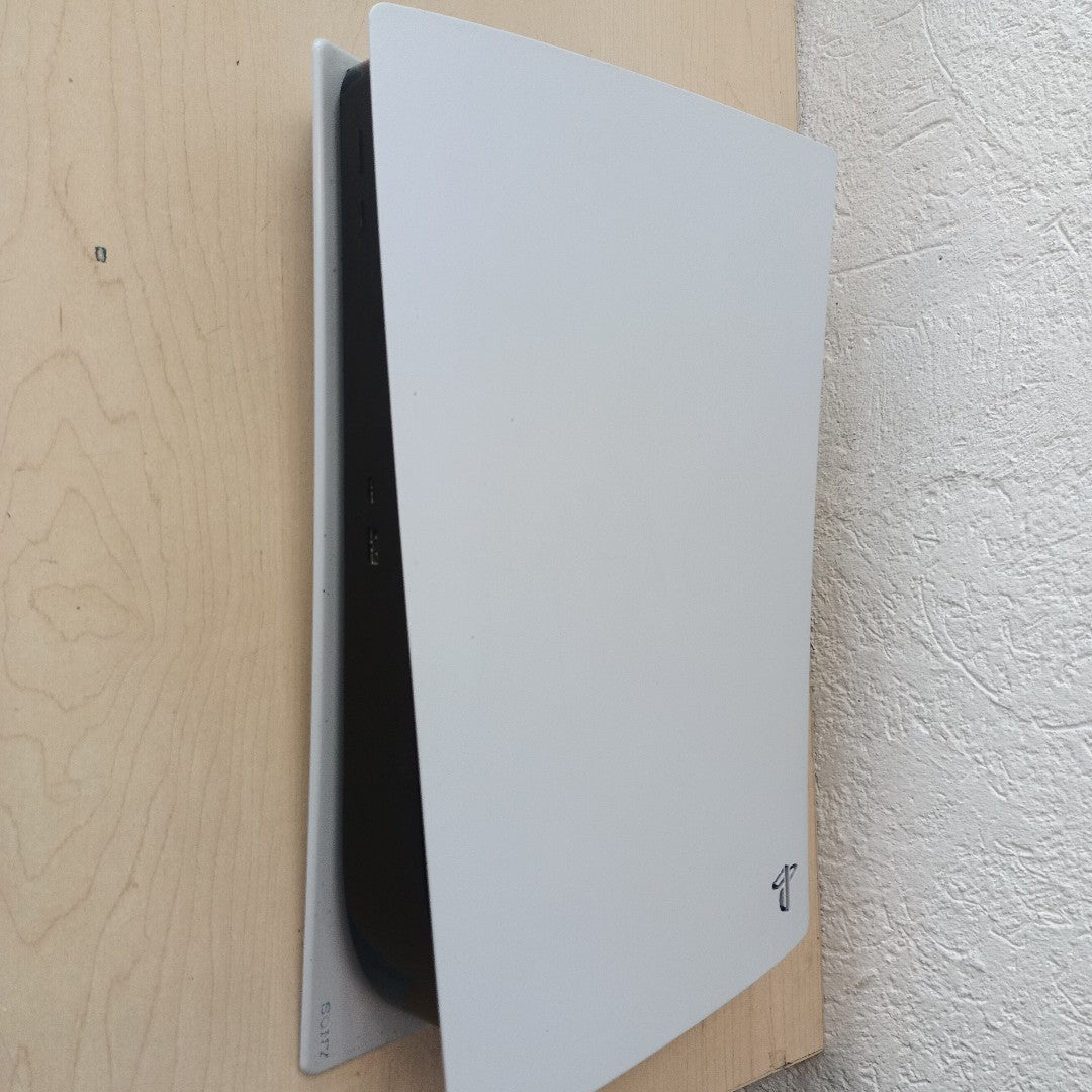 CONSOLA DE VIDEOJUEGO SONY PS5 825 SSD (SEMINUEVO)