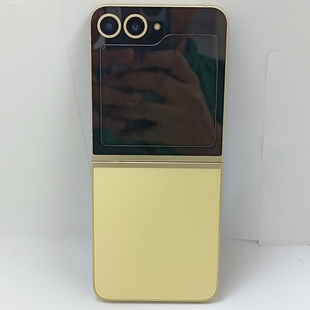 CELULAR SAMSUNG GALAXY Z FLIP6 SM-F741B (2024) 512 GB 12 GB RAM (SEMINUEVO)