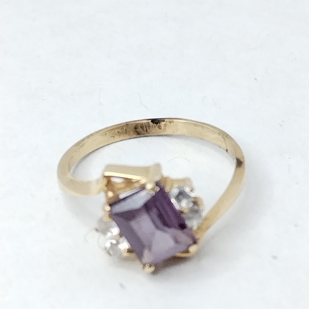 ANILLITO ORO 10 K 2.9 GRMS (SEMINUEVO)