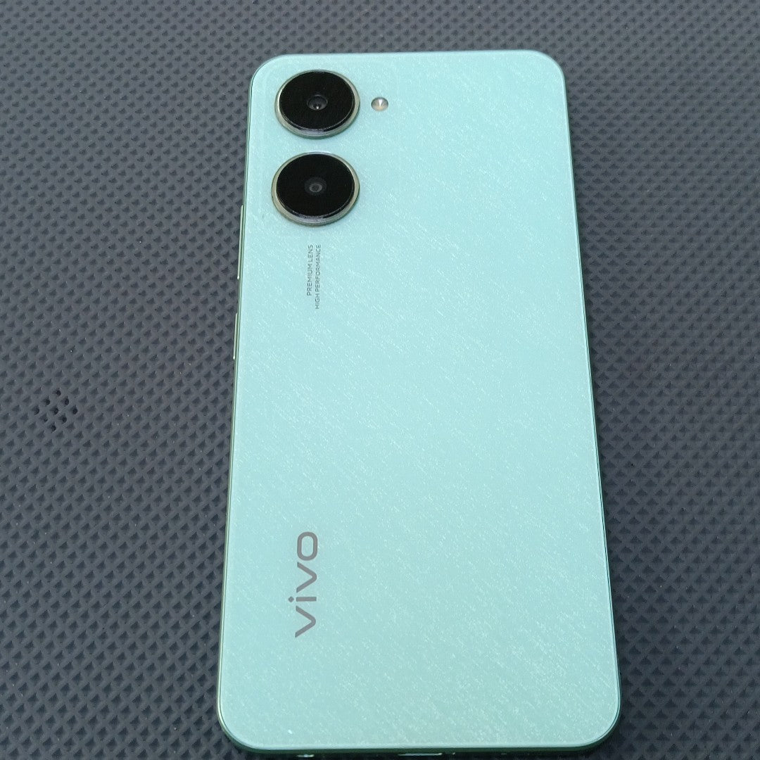 CELULAR VIVO Y03 V2332 (2024) 128 GB 4 GB RAM (SEMINUEVO)