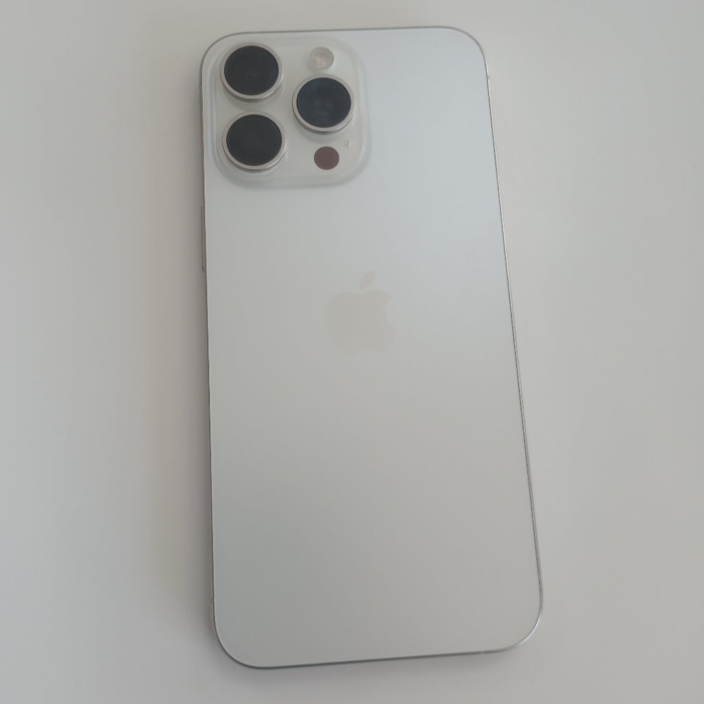 CELULAR APPLE IPHONE 15 PRO MAX A3105 (2023) 256 GB 8 GB RAM (SEMINUEVO)