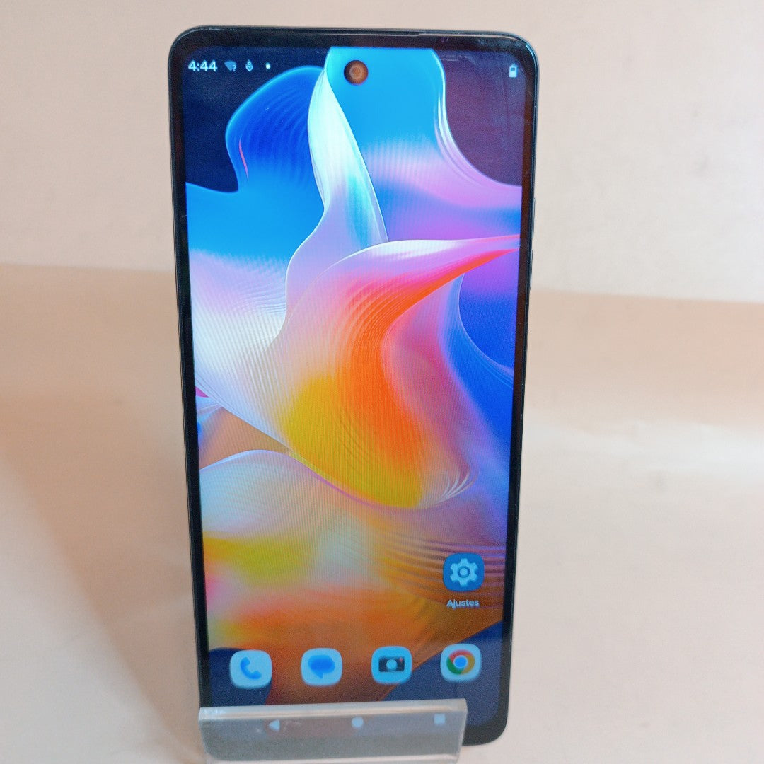 CELULAR MOTOROLA MOTO G24 XT2423-1 (2024) 256 GB 4 GB RAM (SEMINUEVO)