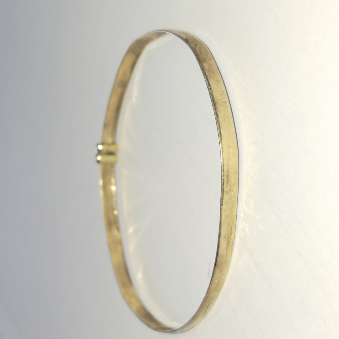 PULSERA RIGIDA ORO 10 K 2.6 GRMS (SEMINUEVO)
