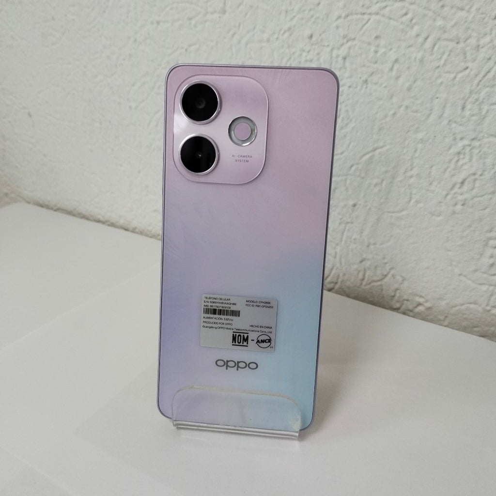 CELULAR OPPO  A5 PRO 5G CPH2695 (2025) 256 GB 8 GB RAM (SEMINUEVO)