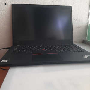 LAPTOP LENOVO THINKPAD T14 GEN 1 (2022) 512 GB SSD 8 GB RAM (SEMINUEVO)