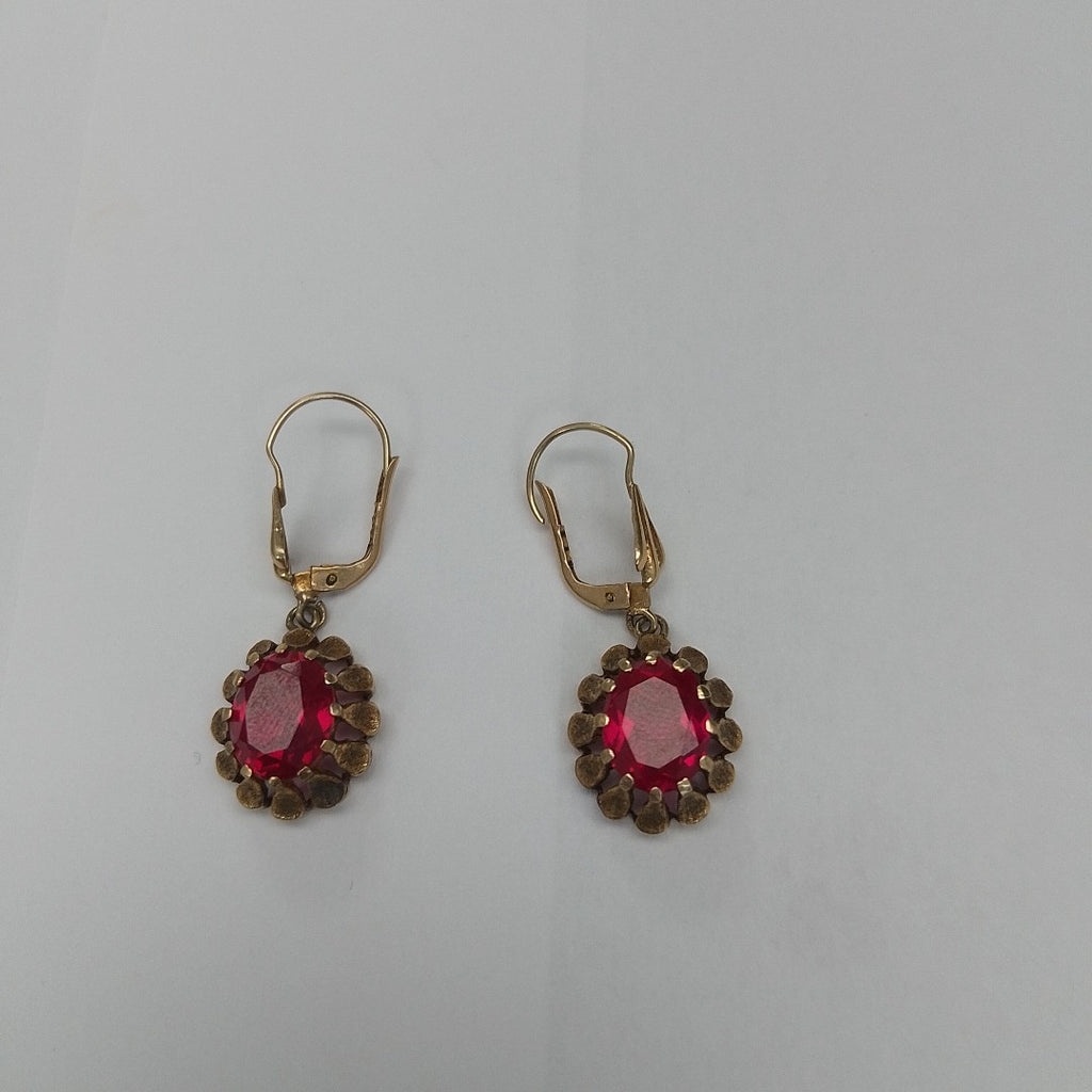 K1 5,10 GRMS 10 K ESPECIFICACIONES COMPLEMENTARIAS PAR DE ARETES CON PIEDRA ROJA (SEMINUEVO)