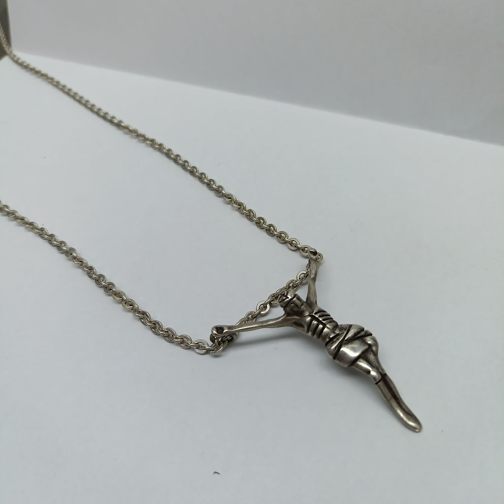 CADENA, CRUCIFIJO PLATA 17.7 GRMS (SEMINUEVO)