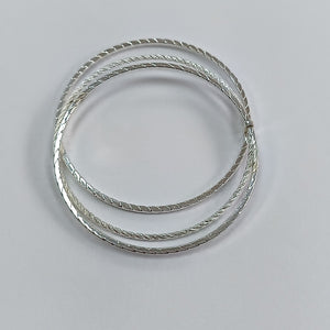 PULSERA RIGIDA PLATA 12.3 GRMS (SEMINUEVO)