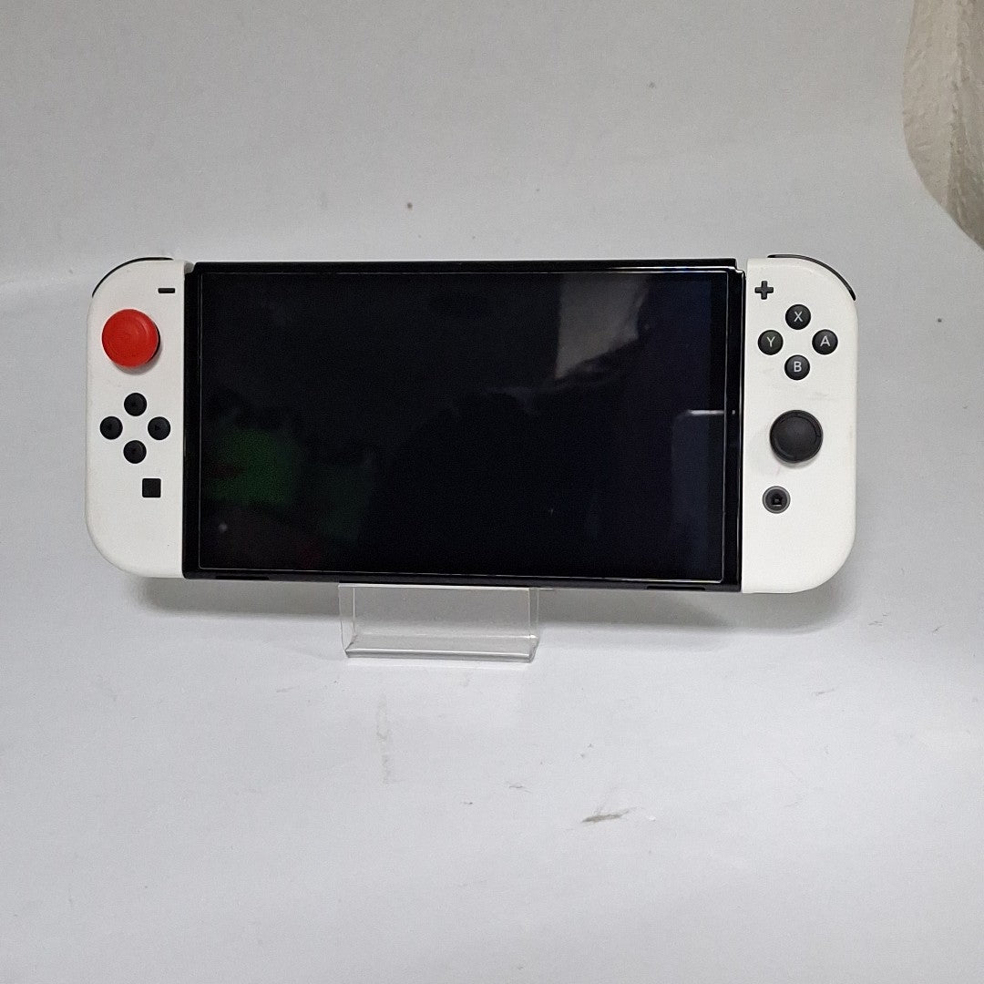 CONSOLA DE VIDEOJUEGO NINTENDO SWITCH OLED 64 GB (SEMINUEVO)