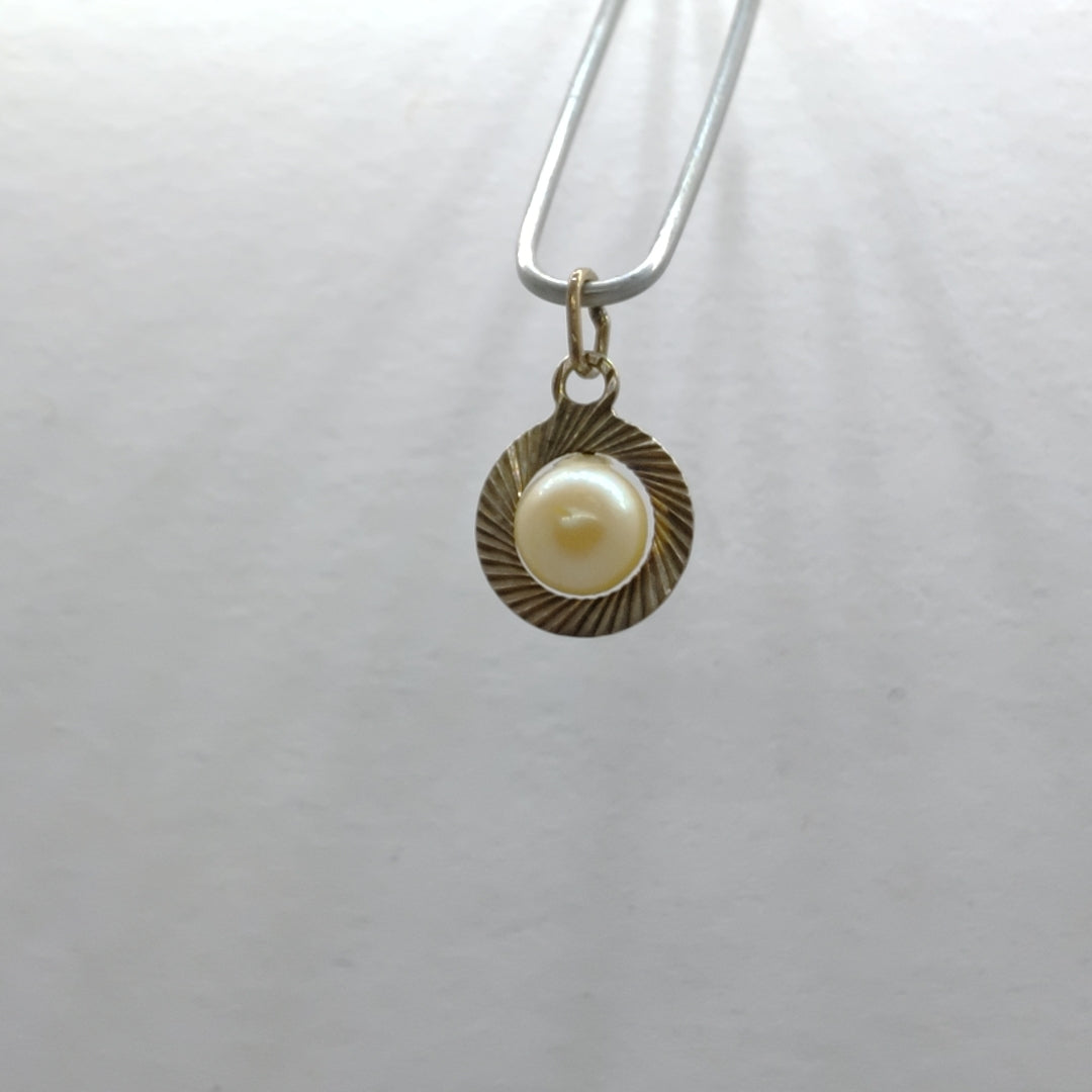 DIJE ORO 8 K 0,40 GRMS (SEMINUEVO)