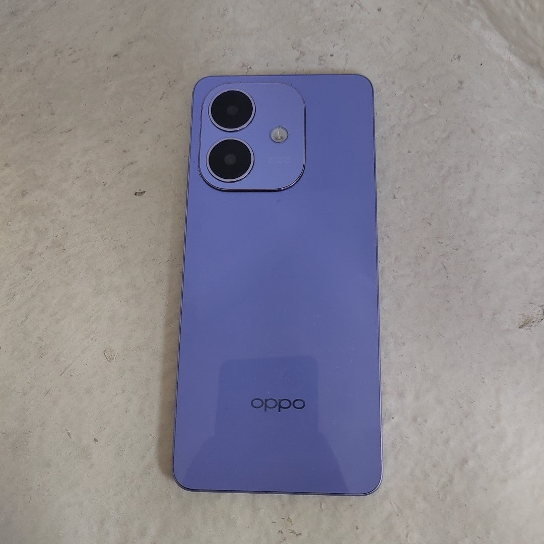 CELULAR OPPO  A40 CPH2669 (2024) 256 GB 4 GB RAM (SEMINUEVO)