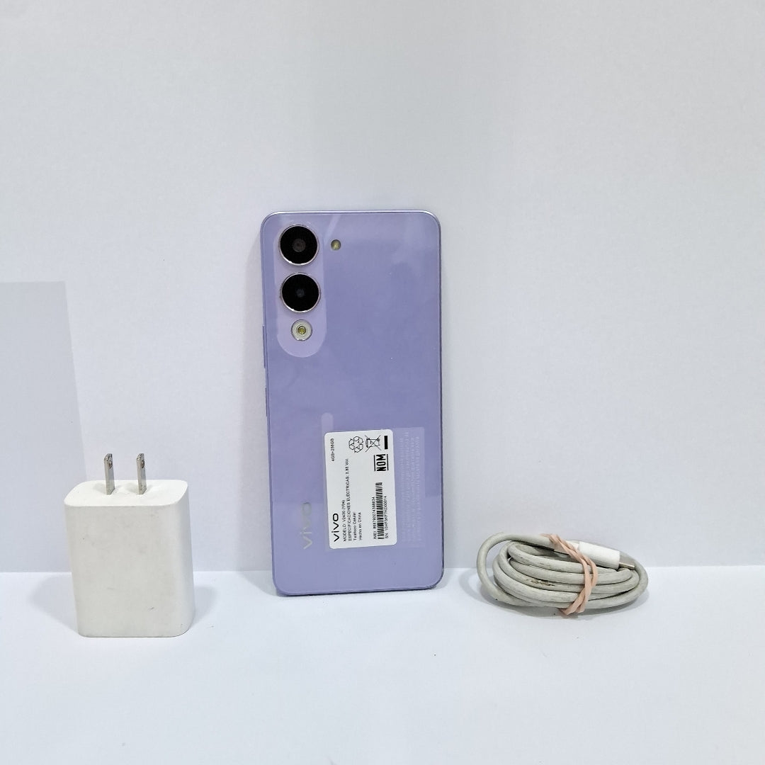 CELULAR VIVO Y04 V2430 (2025) 256 GB 4 GB RAM (SEMINUEVO)