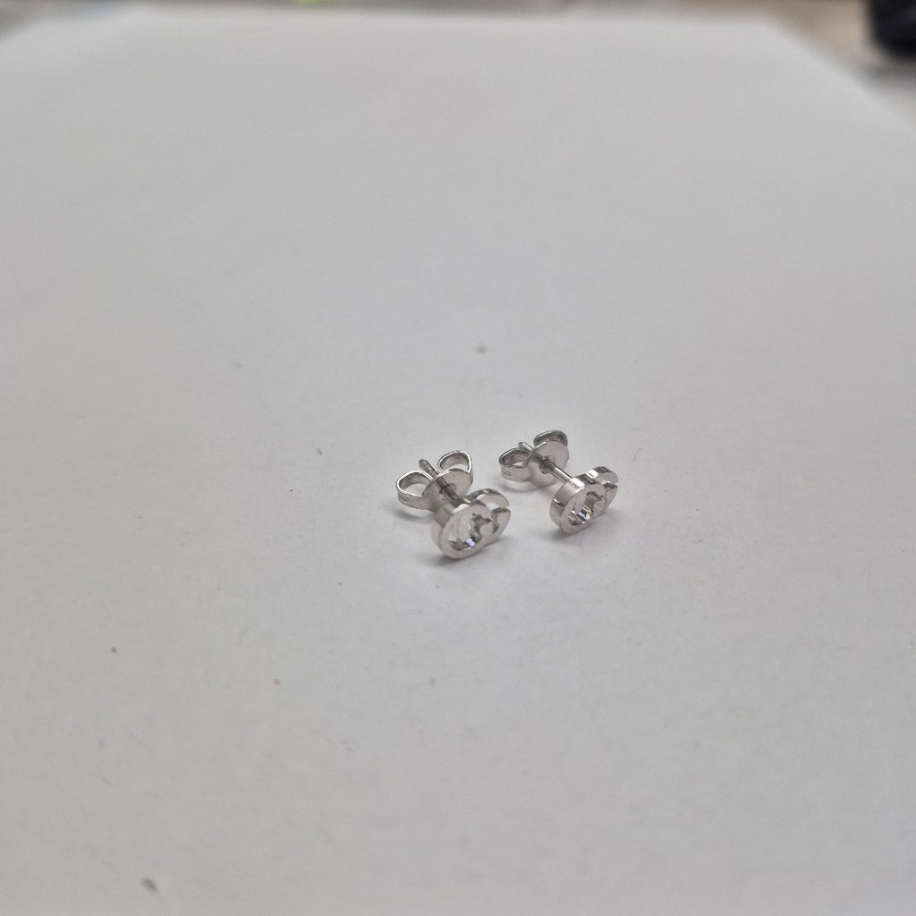 BROQUELES PAR ORO BLANCO 18 K 1,50 GRMS (SEMINUEVO)