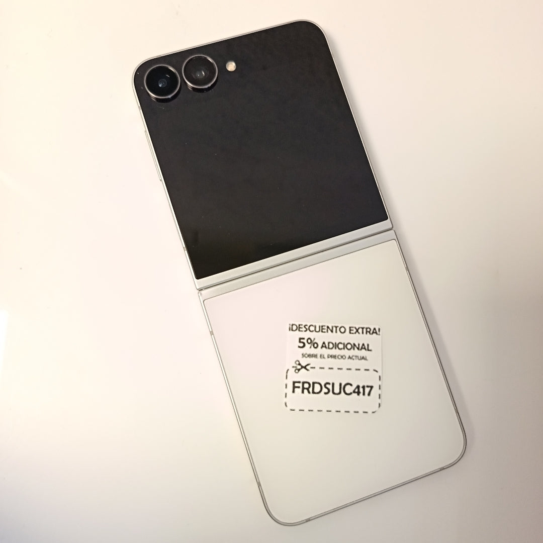 CELULAR SAMSUNG GALAXY Z FLIP7 FE SM-F761B (2025) 128 GB 8 GB RAM (SEMINUEVO)