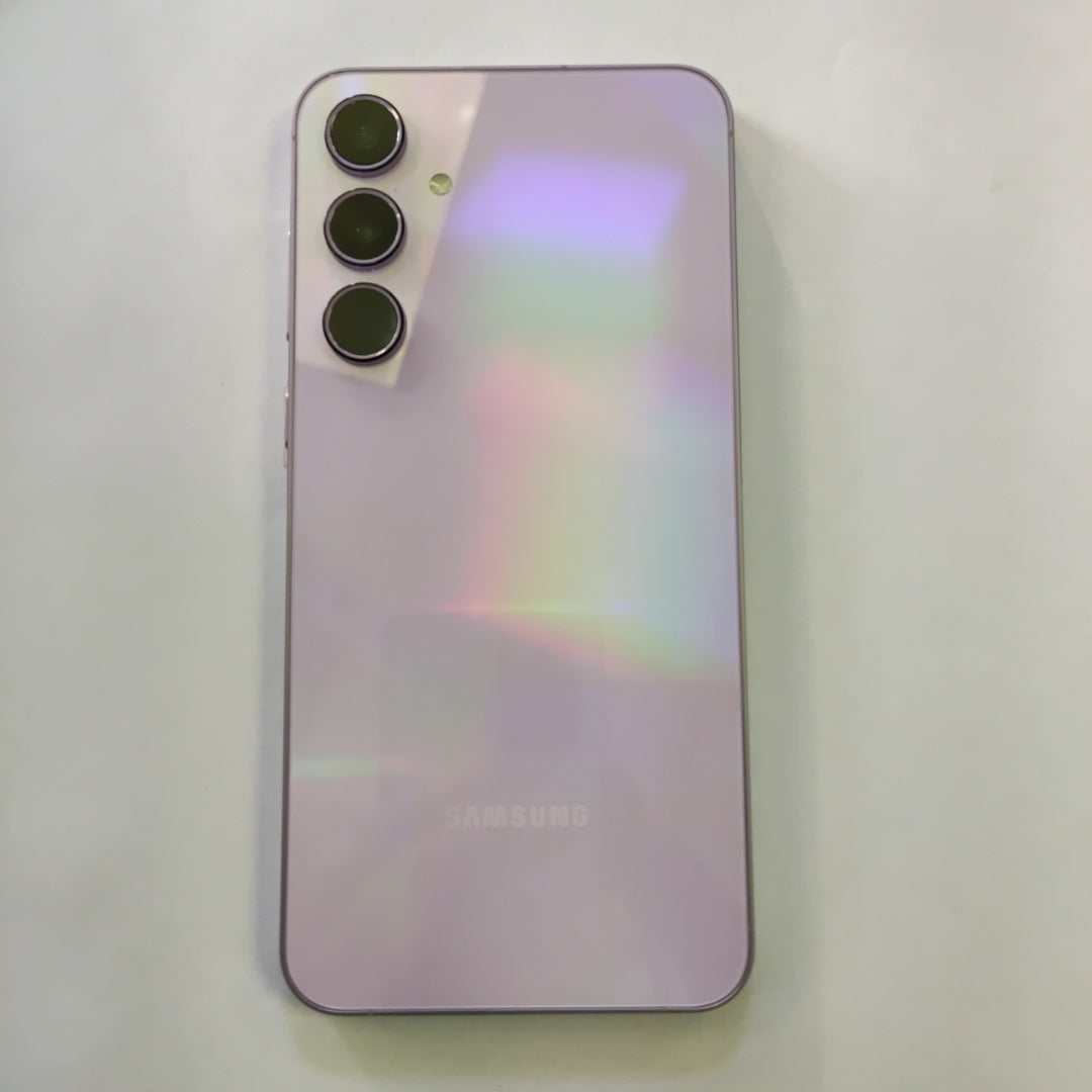 CELULAR SAMSUNG GALAXY A55 5G SM-A556E (2024) 128 GB 8 GB RAM (SEMINUEVO)