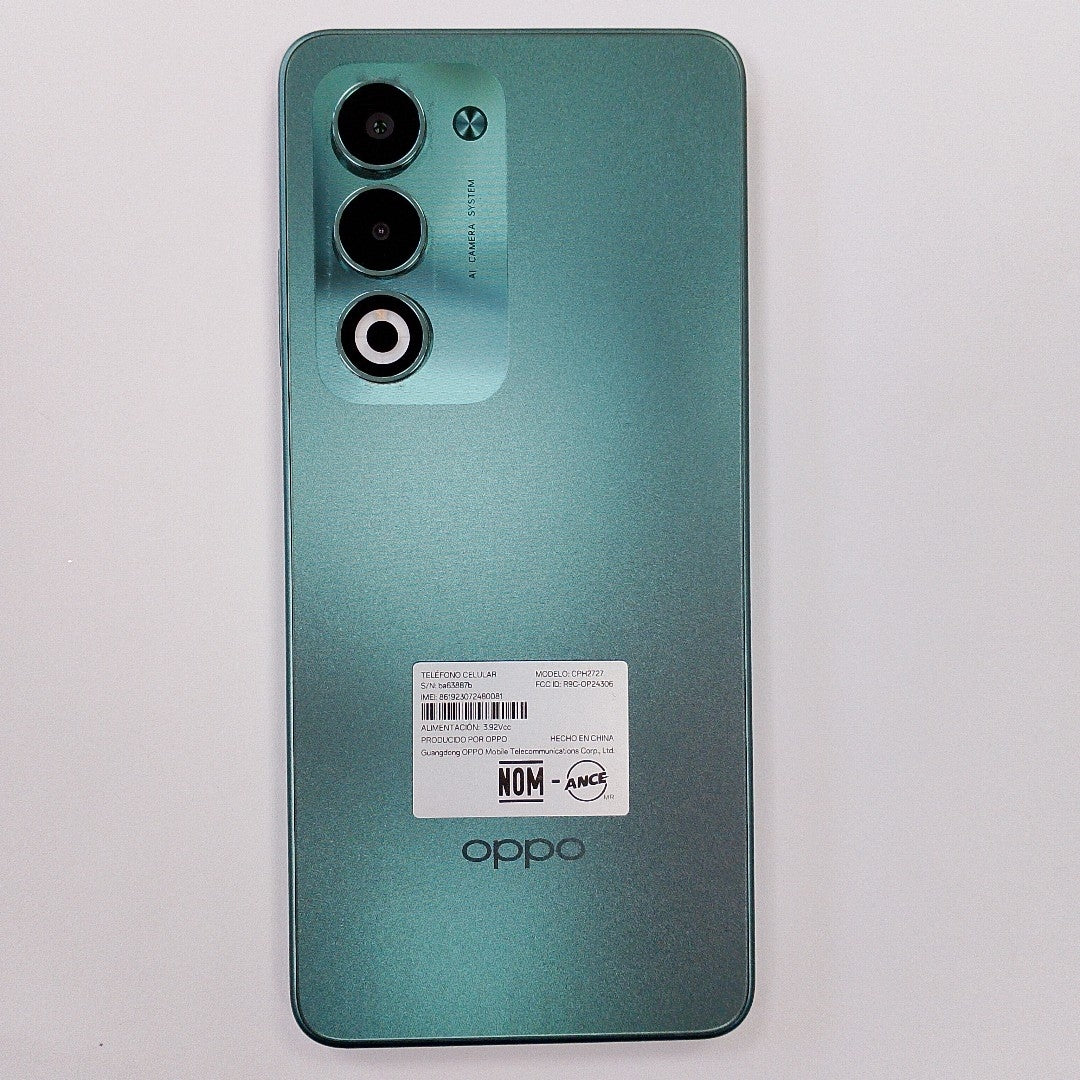 CELULAR OPPO  A5 CPH2727 (2025) 256 GB 4 GB RAM (SEMINUEVO)