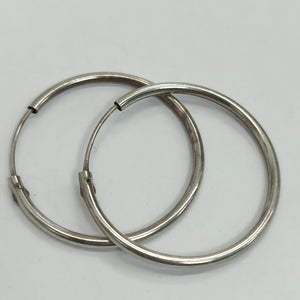 ARRACADAS PAR PLATA 2,70 GRMS (SEMINUEVO)