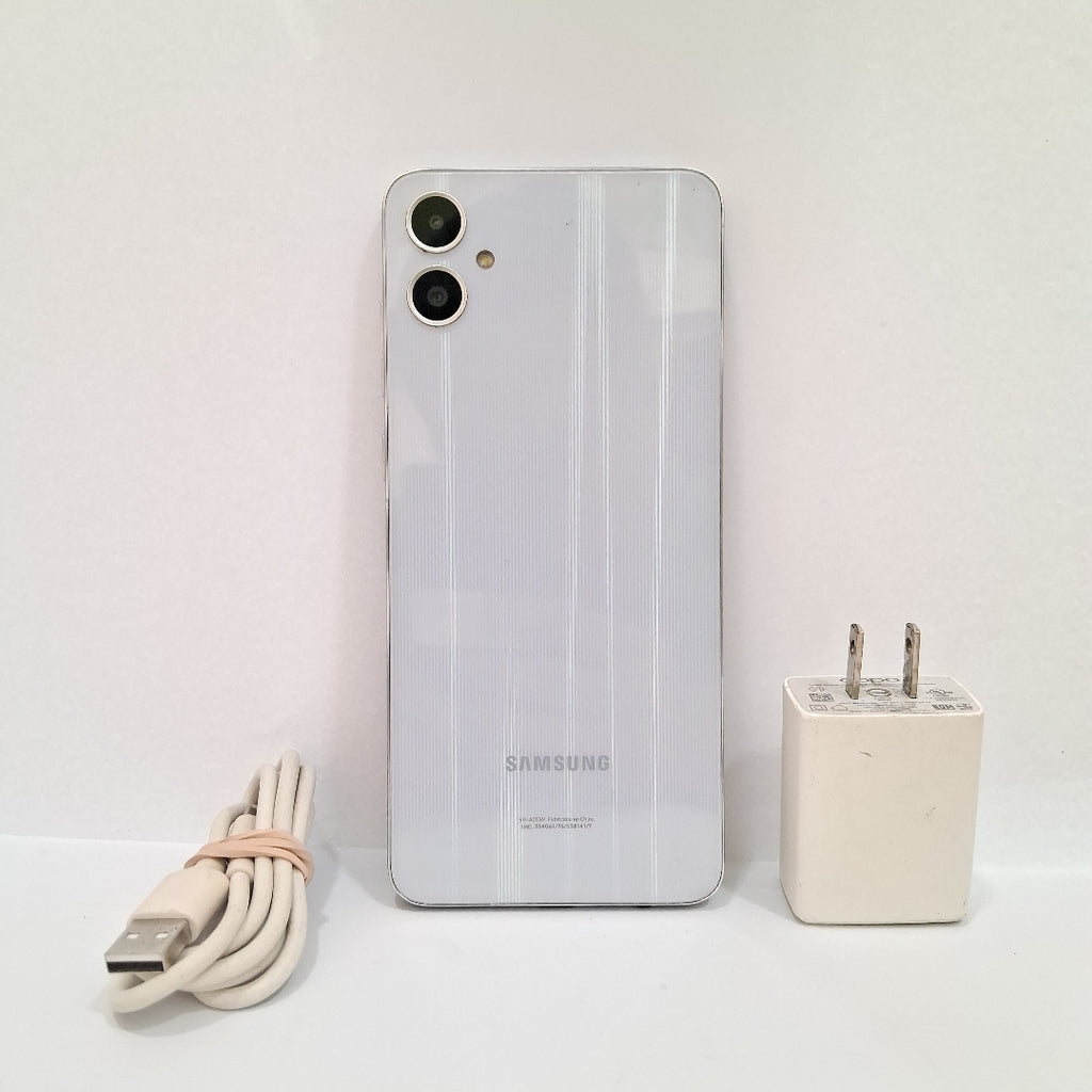 CELULAR SAMSUNG GALAXY A05 SM-A055M (2023) 64 GB 4 GB RAM (SEMINUEVO)