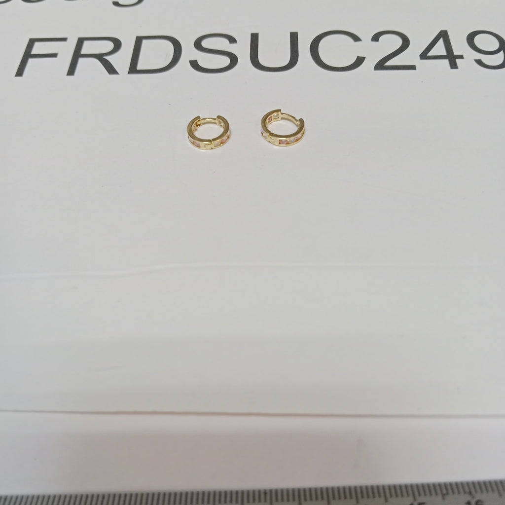 ARRACADAS PAR ORO 14 K 1.4 GRMS (SEMINUEVO)