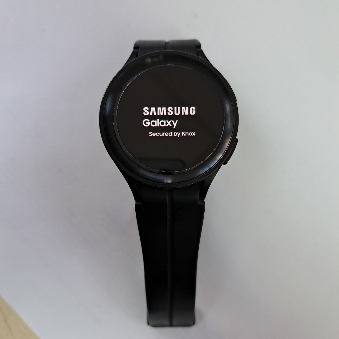 SMARTWATCH SAMSUNG GALAXY WATCH 5 PRO SM-R925U 45 MM GPS (SEMINUEVO)
