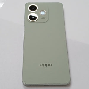 CELULAR OPPO  A5 PRO CPH2711 (2025) 256 GB 8 GB RAM (SEMINUEVO)