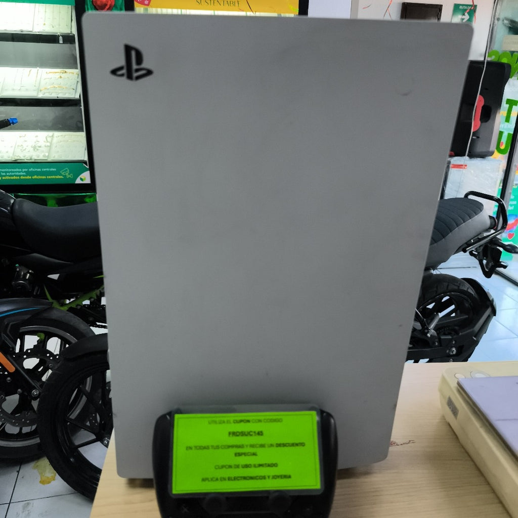 CONSOLA DE VIDEOJUEGO SONY PS5 825 SSD (SEMINUEVO)